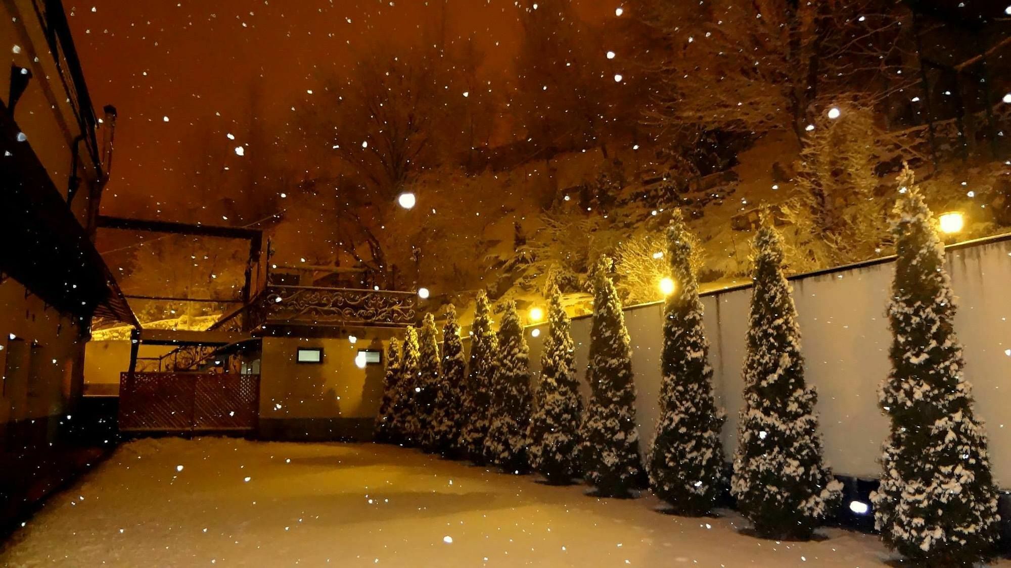 Park Avenue Hotel Yerevan Exterior photo